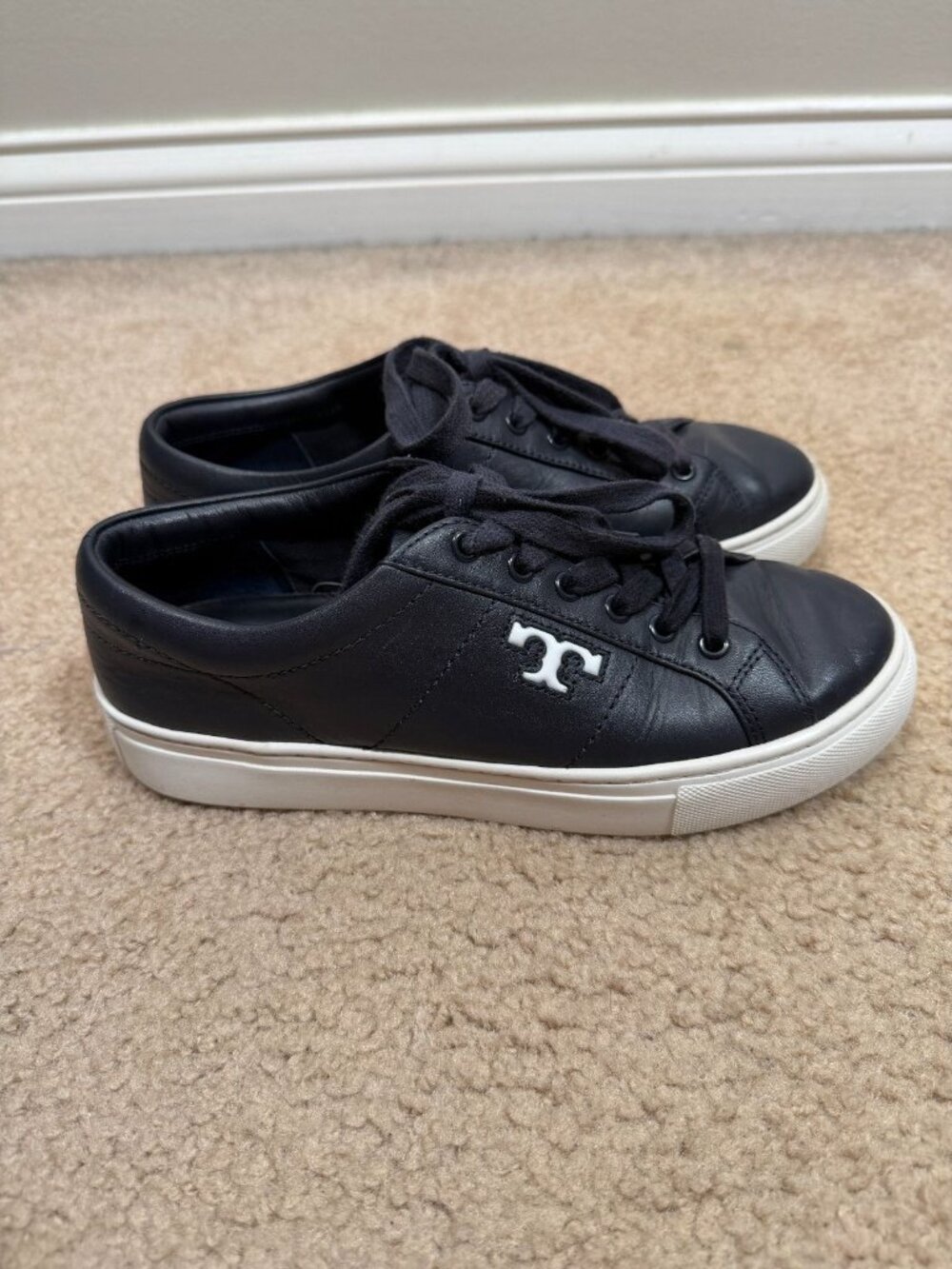 Tory Burch Amalia Sneaker Shoe Size 6M Leather Navy Blue Low Top Lace Up - Picture 7 of 12